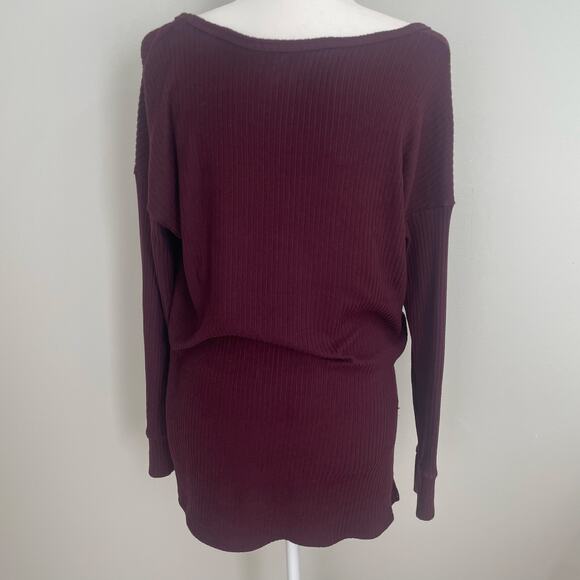 American Eagle Soft & Comfy V-Neck Top Maroon Sz XS Oversized Loungewear - Picture 2 of 7